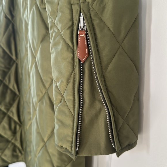 Authentic Burberry Monogram Motif Quilted Riding Coat - Picture 4 of 17